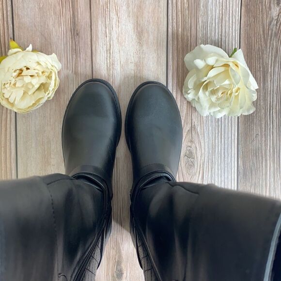 Guess Black Leather Boots 7M-WC - Picture 4 of 8